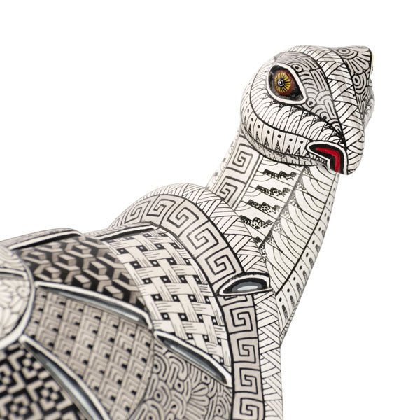 Exquisite Handcrafted Alebrije Turtle by Nicolas Morales & Laura Jimenez - UK loves MEX