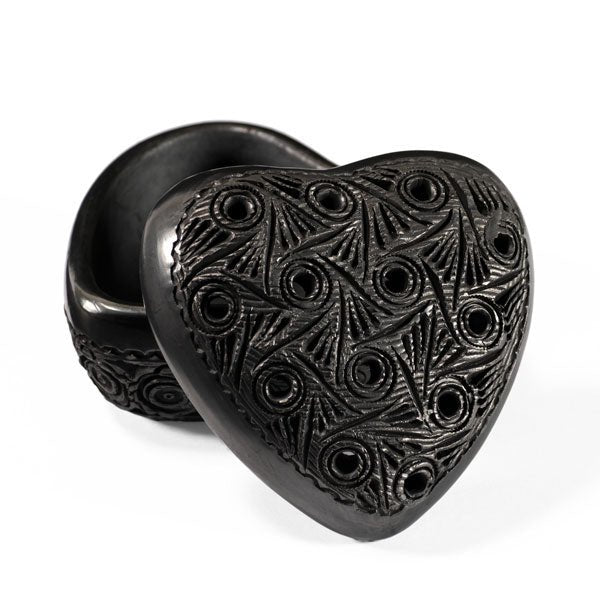 Heart - Shaped Barro Negro Jewelry Box by Taller Llerys - UK loves MEX