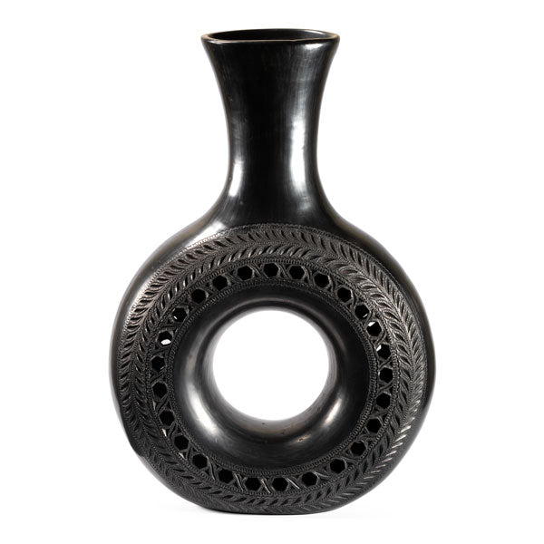 Large Barro Negro Donut Vase by Taller Llerys - UK loves MEX
