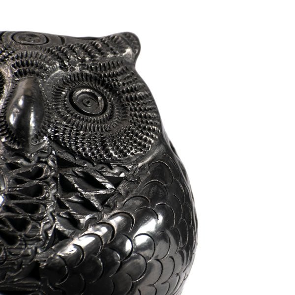 Small Barro Negro Owl Ornament by Taller Llerys - UK loves MEX