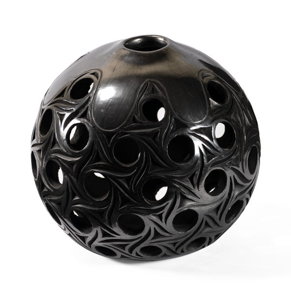 Barro Negro Ball Vase by Taller Llerys