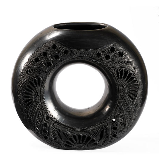 Barro Negro Donut Vase by Taller Llerys