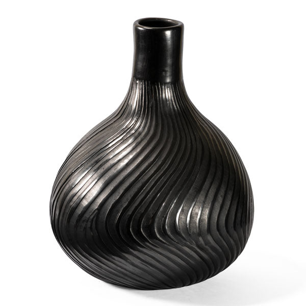 Barro Negro Mezcal Vase by Taller Llerys