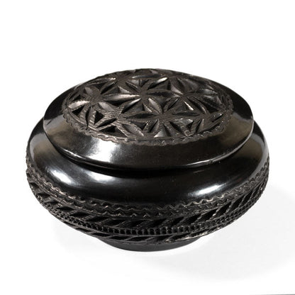 Nigüa Barro Negro Jewelry Box by Taller Llerys - UK loves MEX