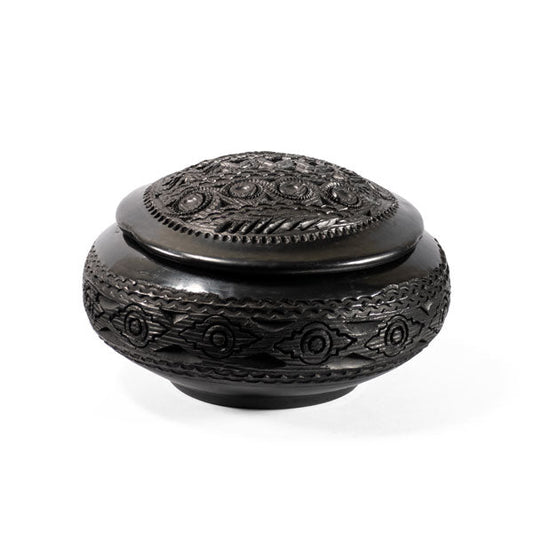 Nigüa Barro Negro Jewelry Box by Taller Llerys - UK loves MEX