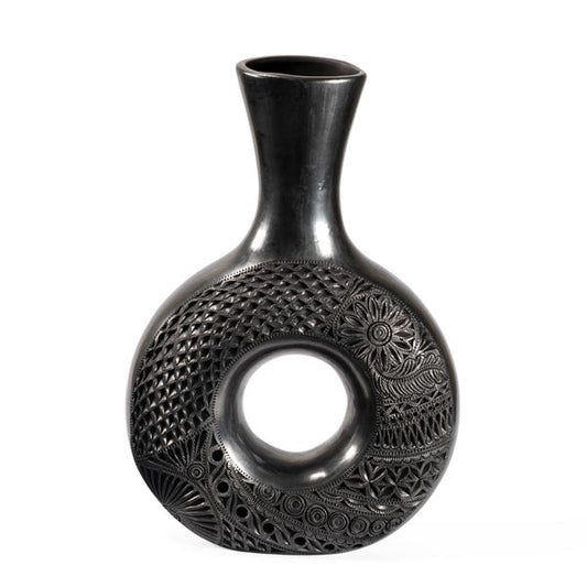 Small Barro Negro Donut Vase by Taller Llerys - UK loves MEX